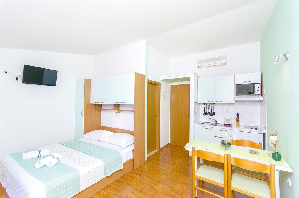 פודגורה Apartments Kunac מראה חיצוני תמונה