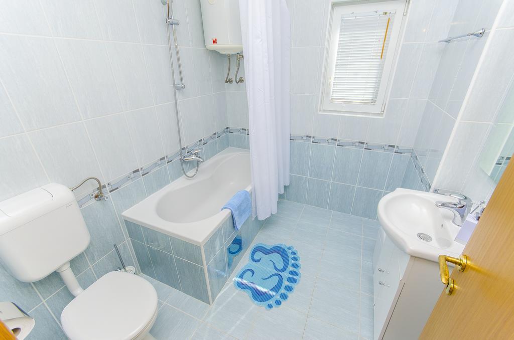 פודגורה Apartments Kunac חדר תמונה